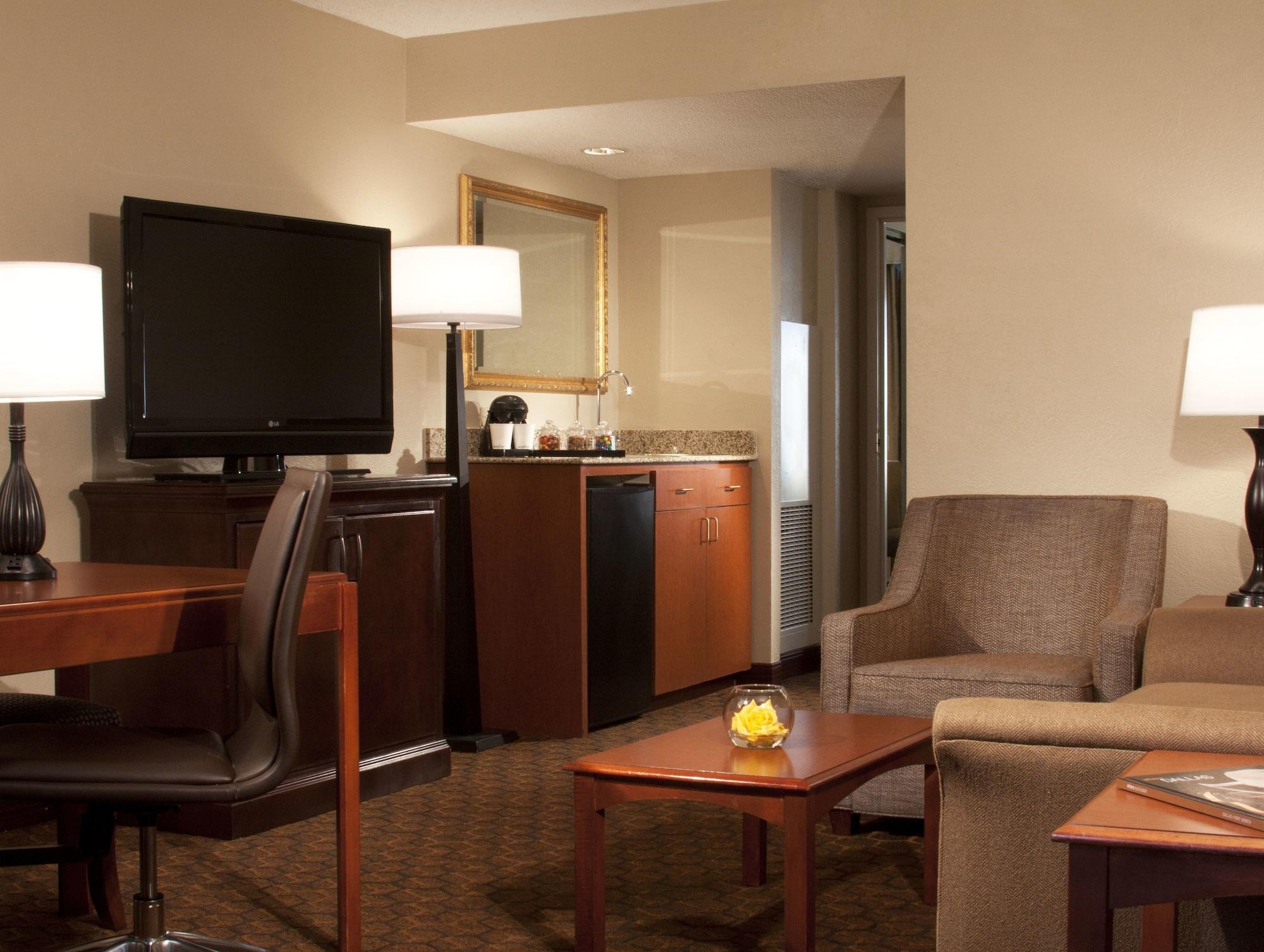 Embassy Suites By Hilton Dallas Near The Galleria מראה חיצוני תמונה