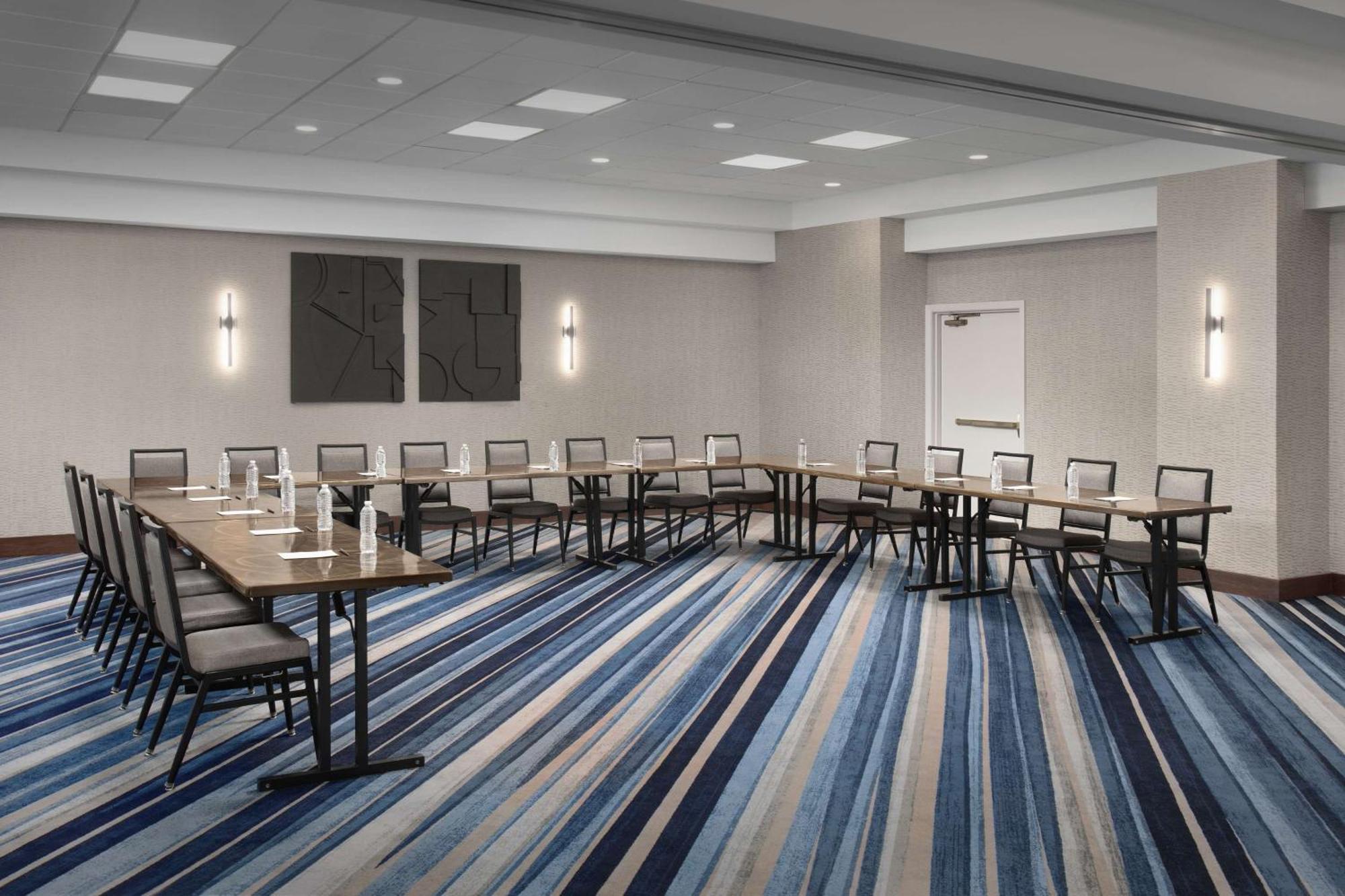 Embassy Suites By Hilton Dallas Near The Galleria מראה חיצוני תמונה