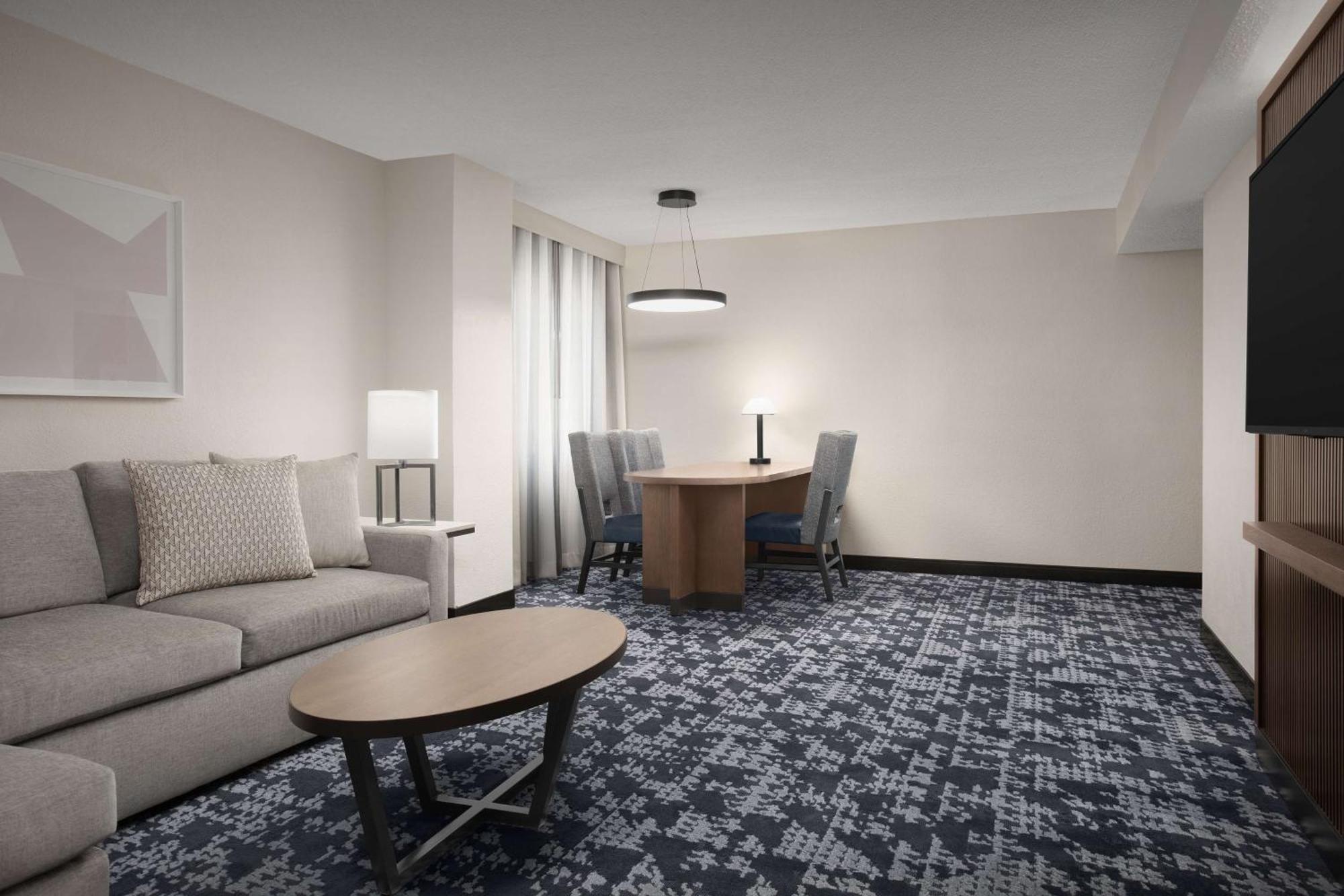 Embassy Suites By Hilton Dallas Near The Galleria מראה חיצוני תמונה