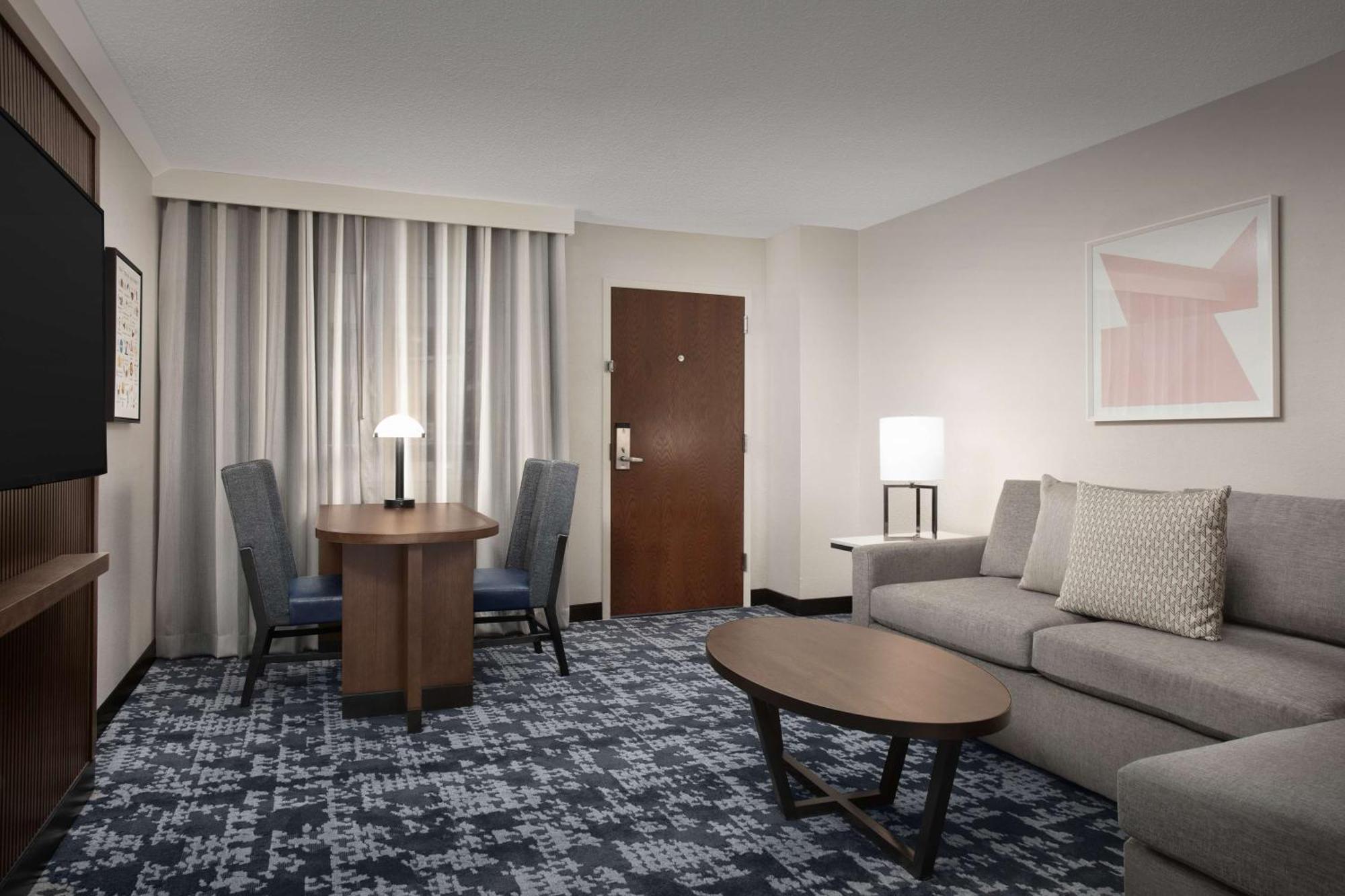 Embassy Suites By Hilton Dallas Near The Galleria מראה חיצוני תמונה