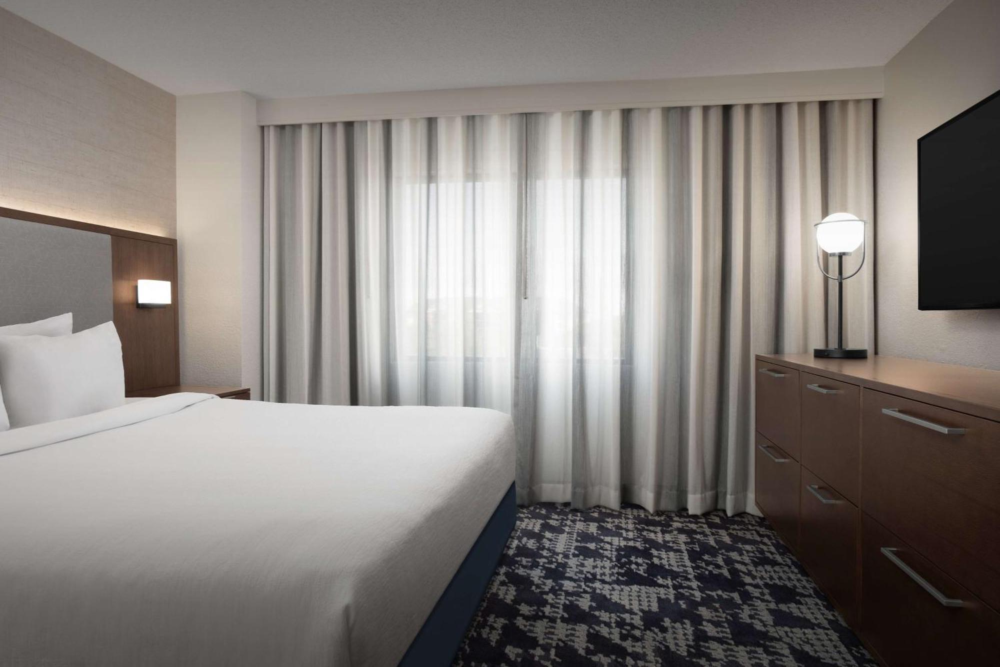 Embassy Suites By Hilton Dallas Near The Galleria מראה חיצוני תמונה