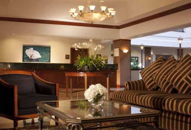 Embassy Suites By Hilton Dallas Near The Galleria מראה פנימי תמונה