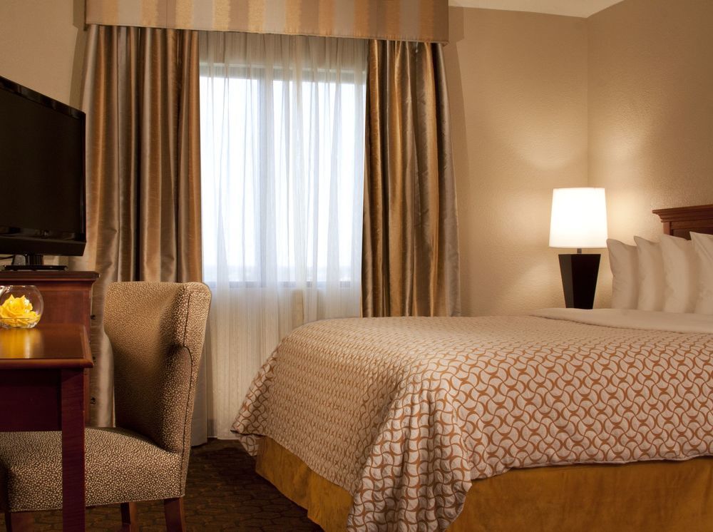 Embassy Suites By Hilton Dallas Near The Galleria חדר תמונה